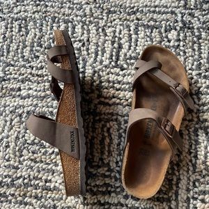 Birkenstock Mayari size 39